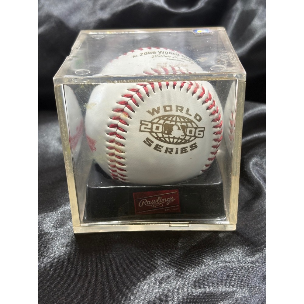 Rawlings 2006 World Series Official Baseball MLB Budweiser Logo Display Case